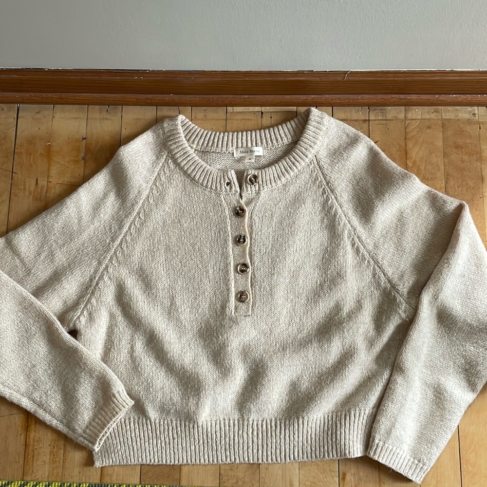 Crop sweater